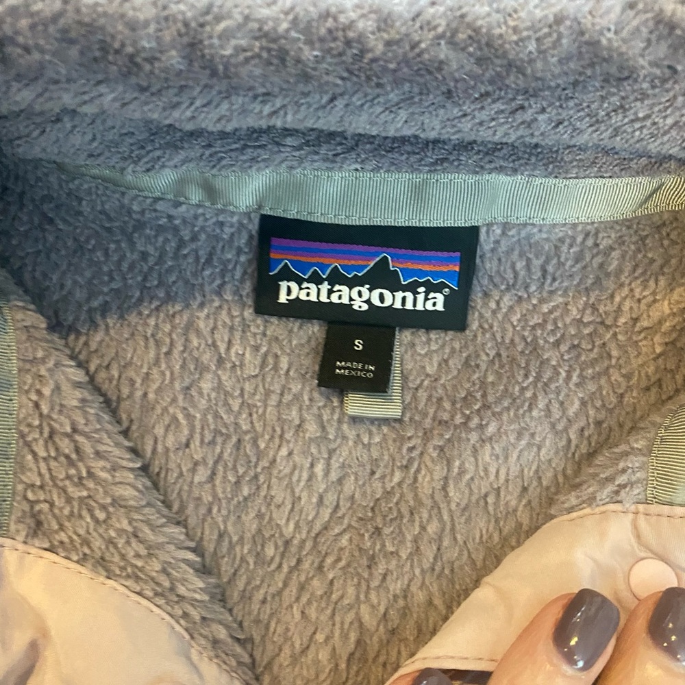 Patagonia Women's Re-Tool Snap-T® Fleece Pullover small - Picture 2 of 3